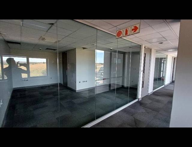 BUSINESS PROPERTY TO RENT IN IRENE